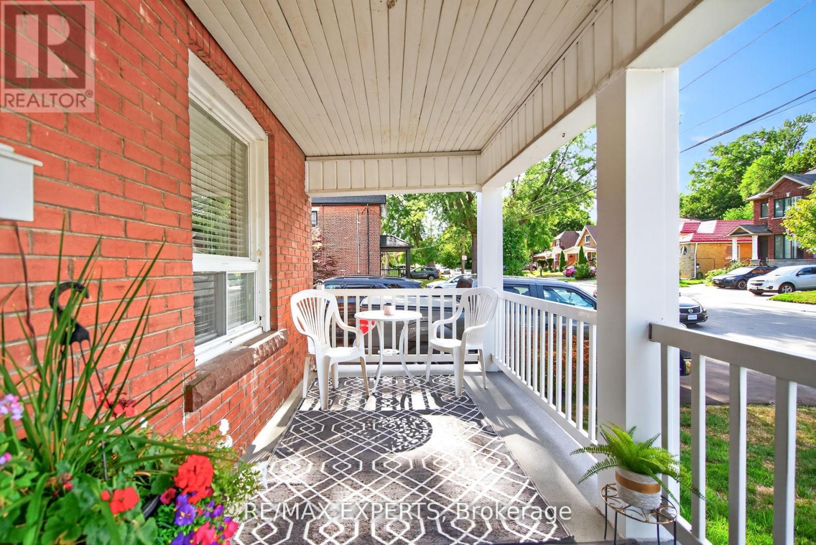 257 John Street, Toronto, Ontario  M9N 1K1 - Photo 3 - W12383513