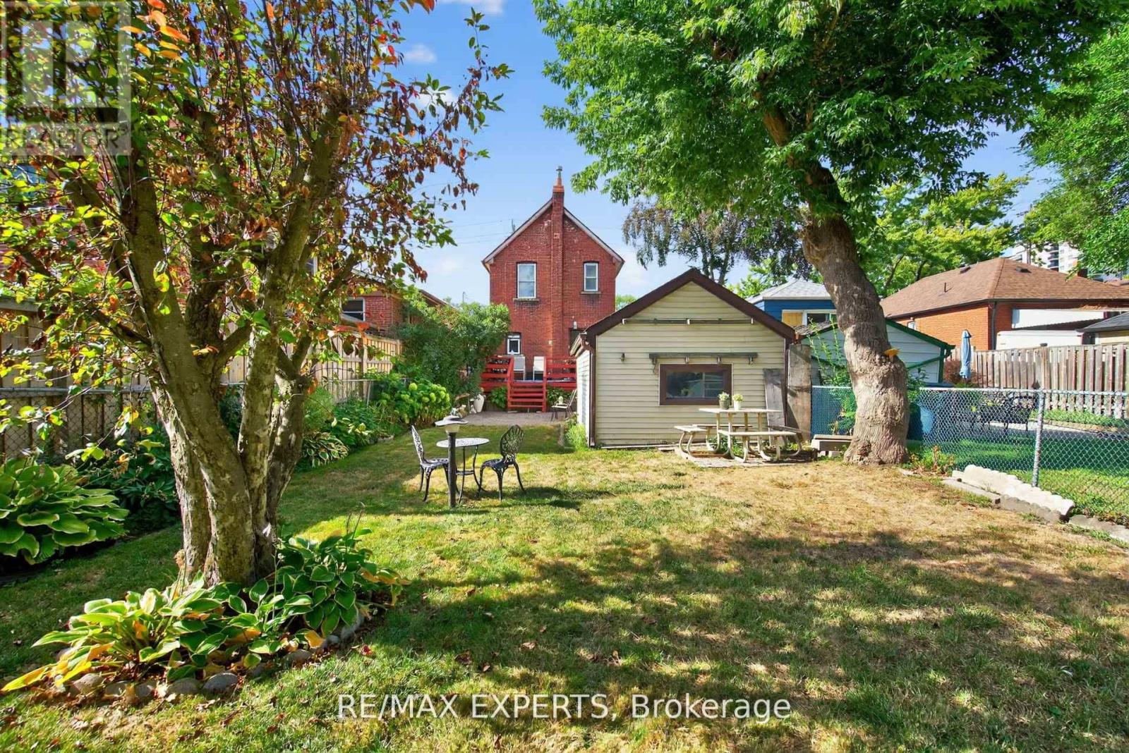257 John Street, Toronto, Ontario  M9N 1K1 - Photo 32 - W12383513