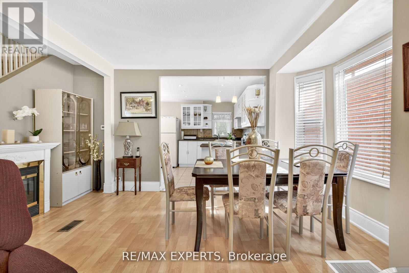 257 John Street, Toronto, Ontario  M9N 1K1 - Photo 9 - W12383513