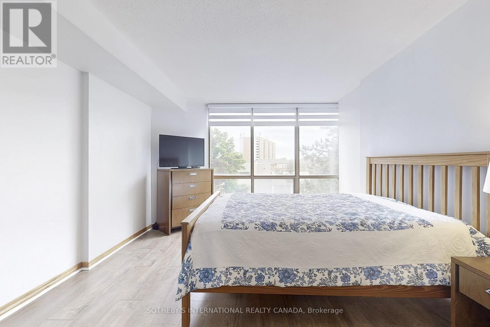 406 - 25 Fairview Road W, Mississauga, Ontario  L5B 3Y8 - Photo 12 - W12383521