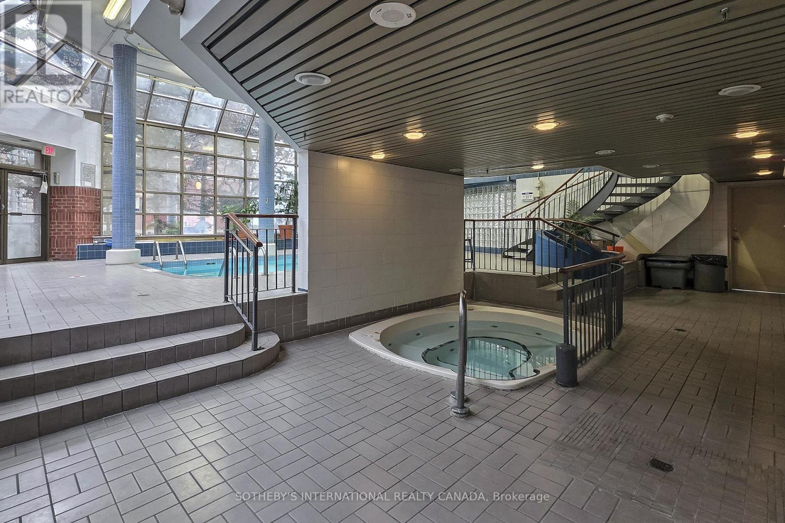 406 - 25 Fairview Road W, Mississauga, Ontario  L5B 3Y8 - Photo 21 - W12383521