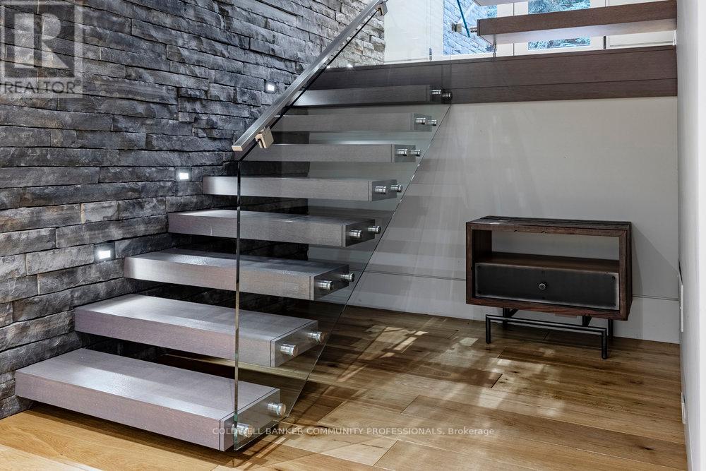 777 Shadeland Avenue, Burlington, Ontario  L7T 2M2 - Photo 34 - W12383566