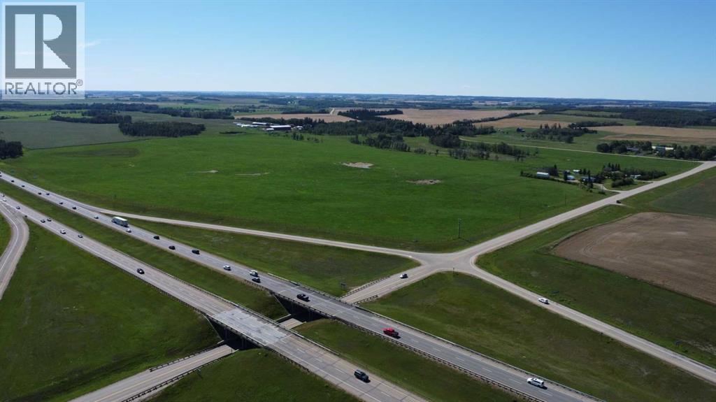 Qe2 And 604 Highway, Rural Lacombe County, Alberta  T4J 1R5 - Photo 2 - A2165422