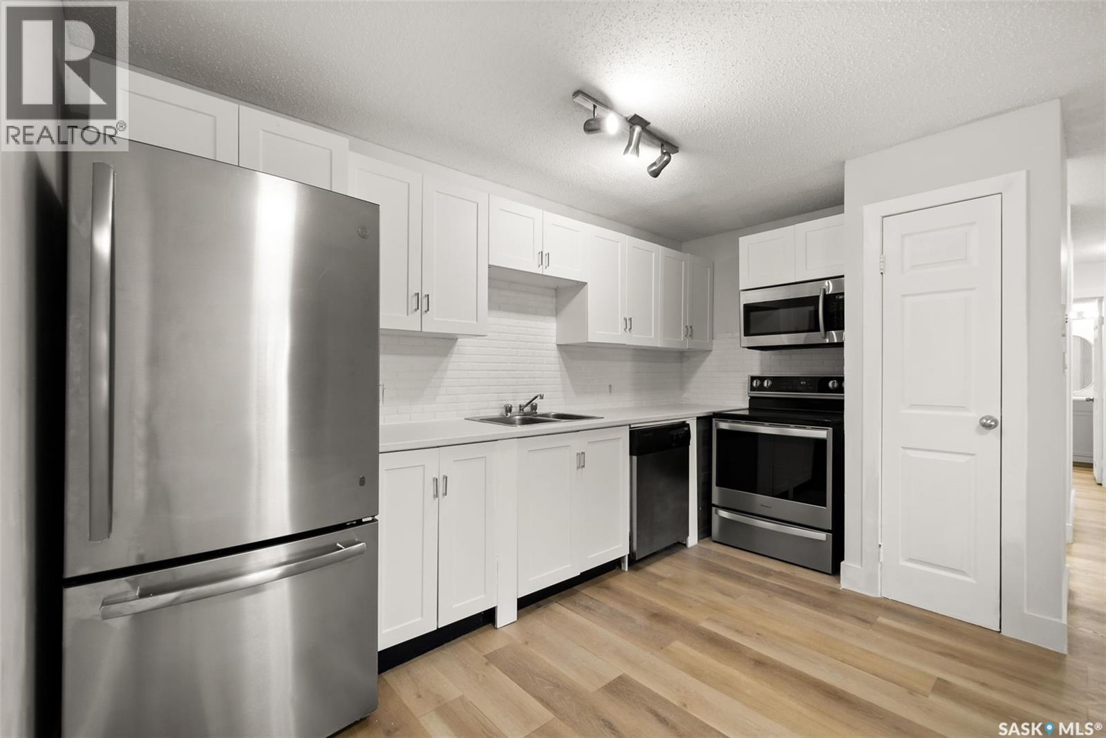 510 2406 Heseltine Road, Regina, Saskatchewan  S4V 1N9 - Photo 6 - SK017547
