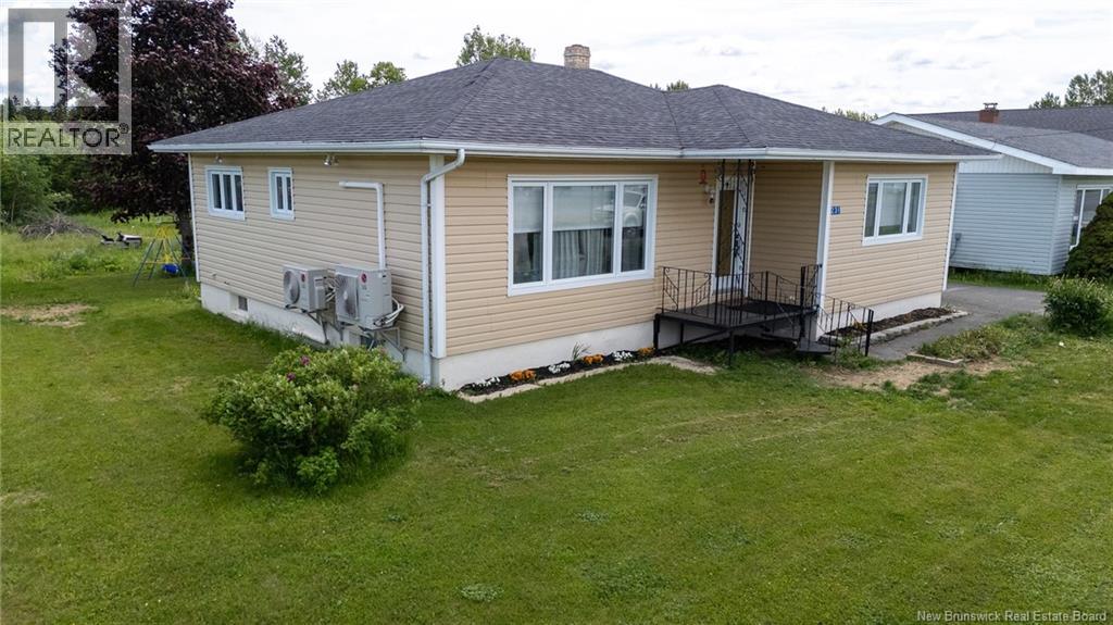 Property at 231 Principale Street image 3