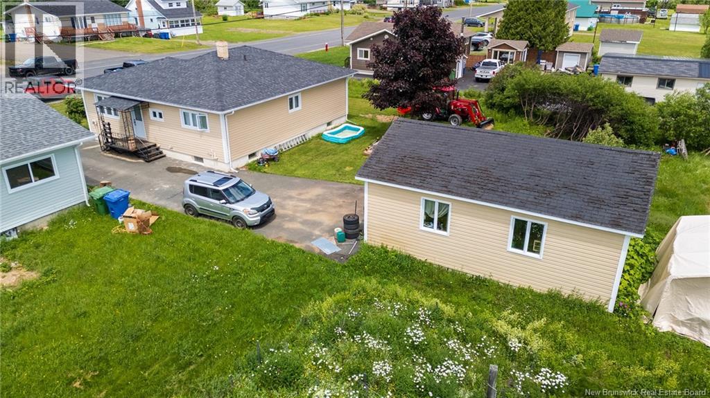 Property at 231 Principale Street image 4