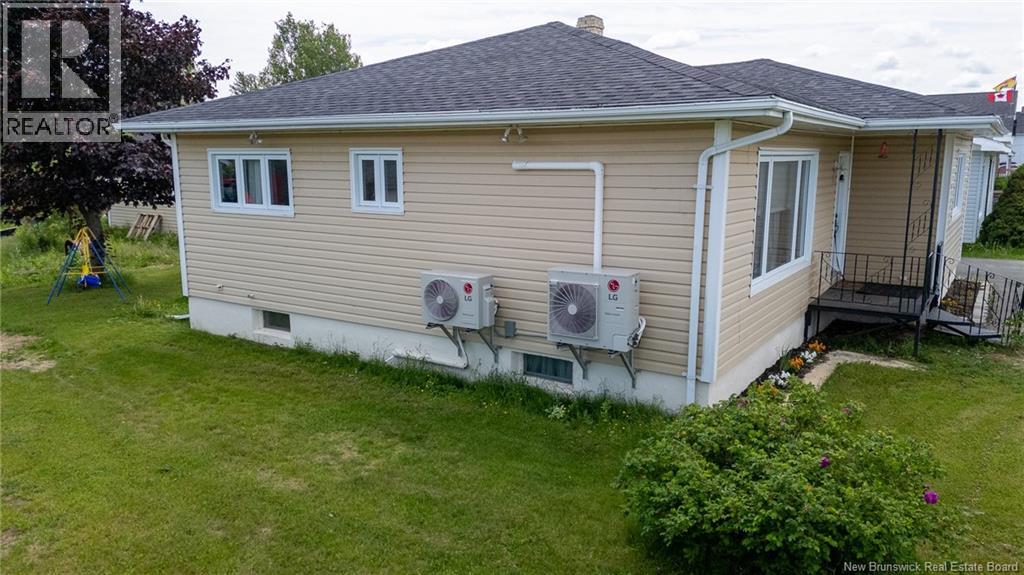 Property at 231 Principale Street image 5