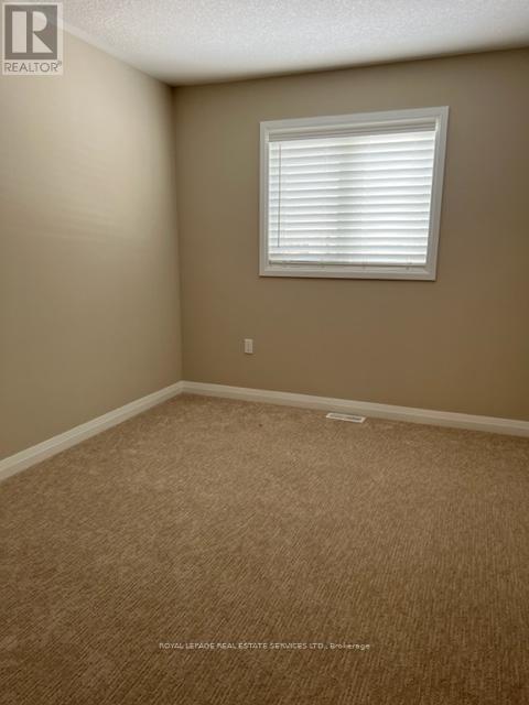 116 Laguna Village Crescent, Hamilton, Ontario  L0R 1P0 - Photo 14 - X12376531