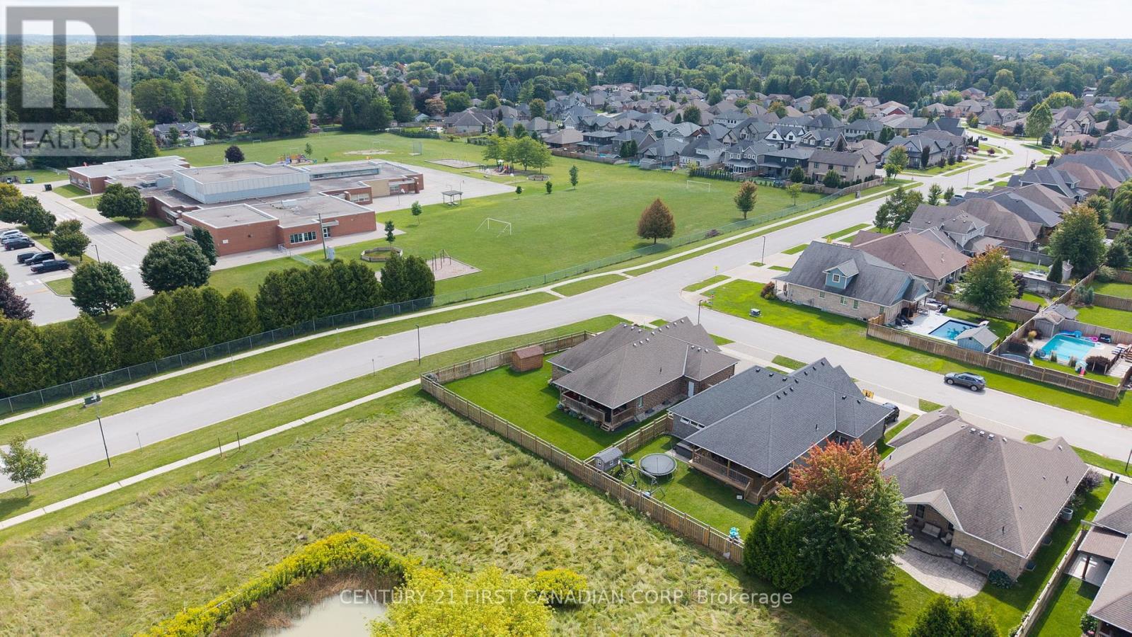 474 Macdonald Street, Strathroy-Caradoc, Ontario  N7G 0C8 - Photo 48 - X12383896