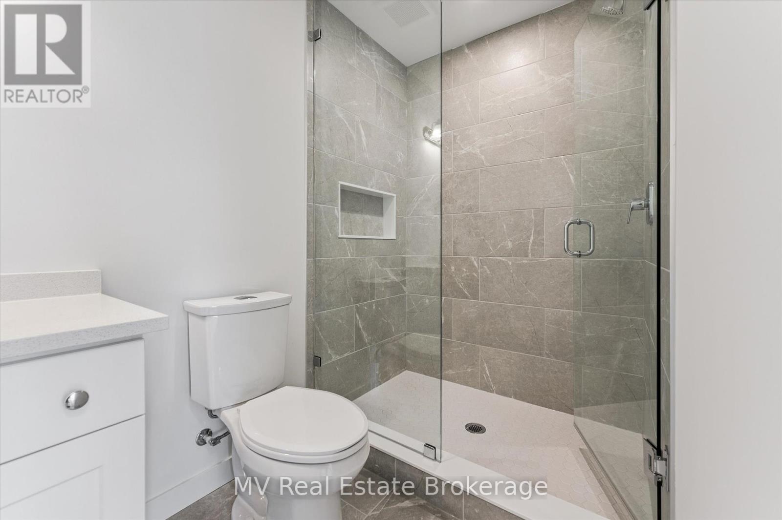 44 Fieldstone Lane Private, Centre Wellington, Ontario  N0B 1S0 - Photo 32 - X12383821
