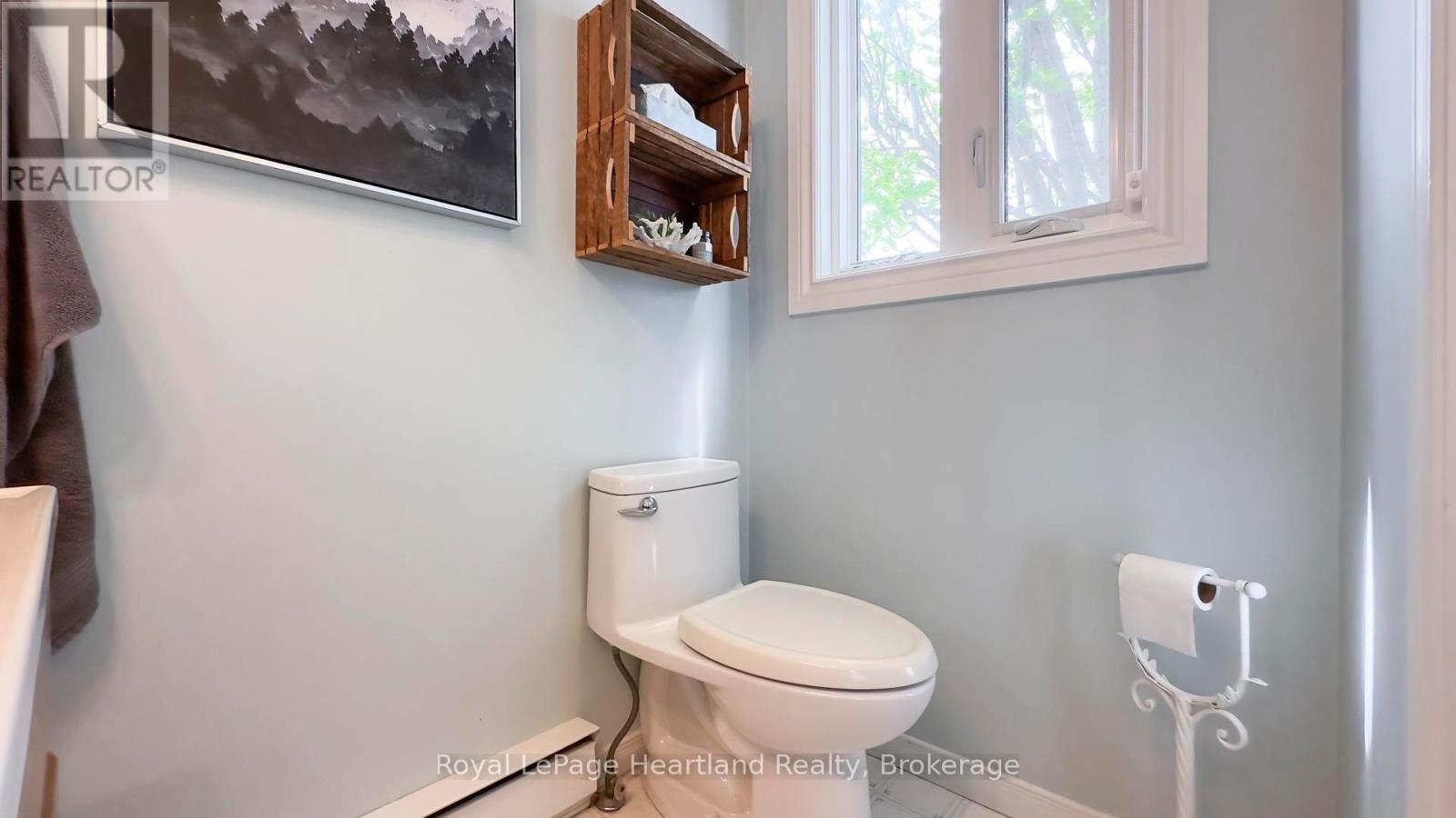 85375 Mackenzie Camp Road N, Ashfield-Colborne-Wawanosh, Ontario  N7A 3X9 - Photo 6 - X12383846