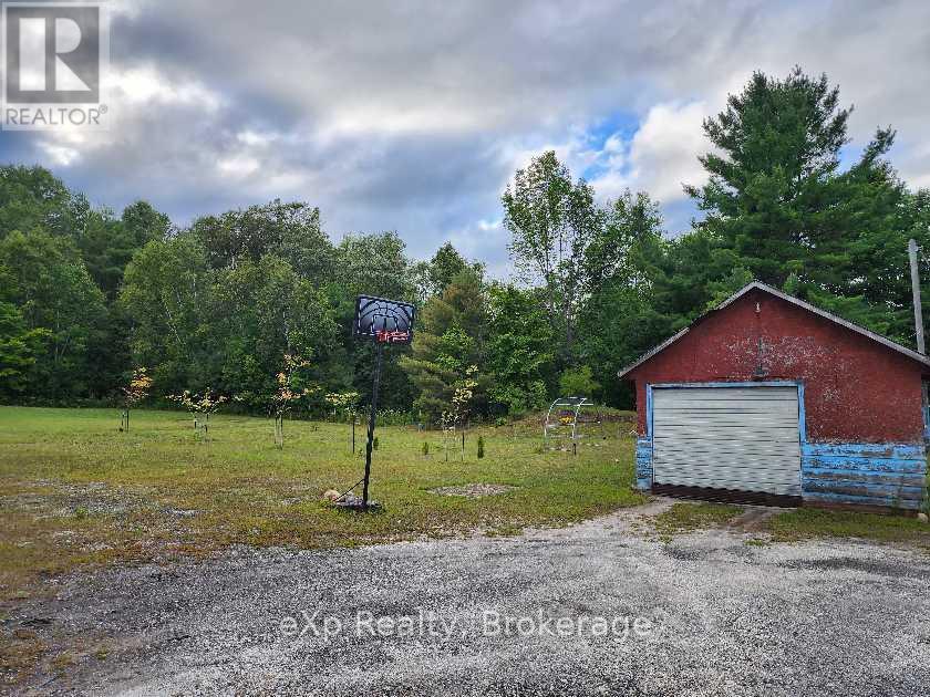 62 Highway 124, Mcdougall, Ontario  P2A 2W9 - Photo 11 - X12383851