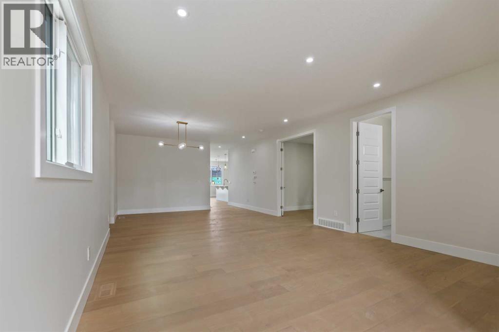 Property at 288 Savanna Drive NE image 3