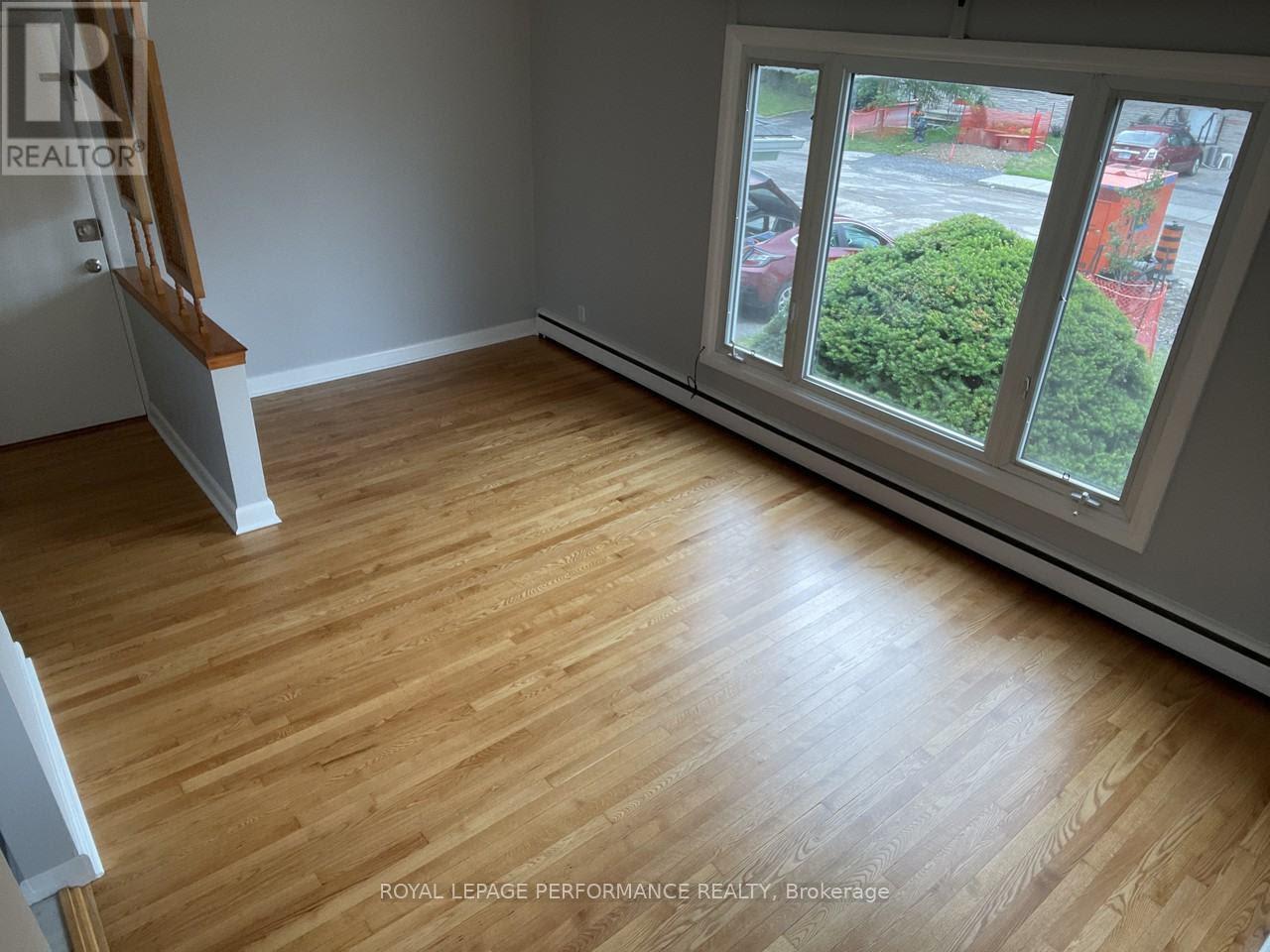 2 - 321 Lavergne Street, Ottawa, Ontario  K1L 5E2 - Photo 2 - X12383871