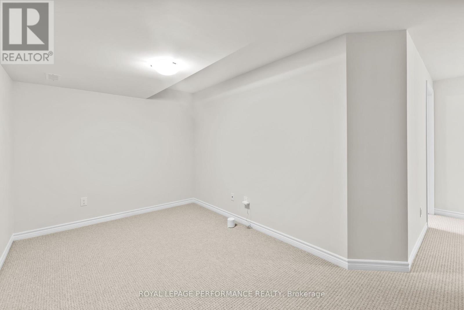 370 Labelle Street, Russell, Ontario  K0A 1W0 - Photo 30 - X12383907