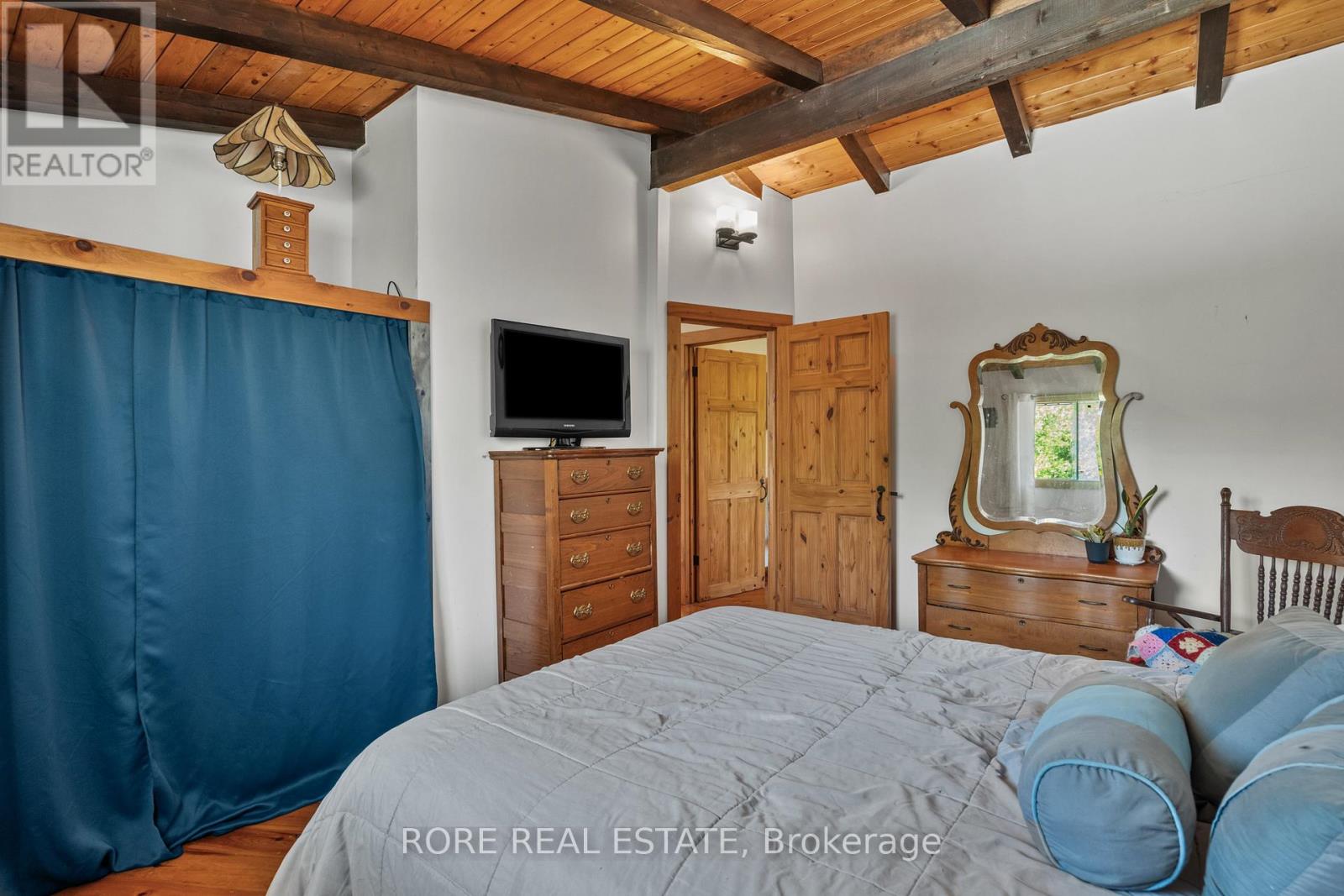 2858 Beach Avenue, Fort Erie, Ontario  L0S 1N0 - Photo 29 - X12383913