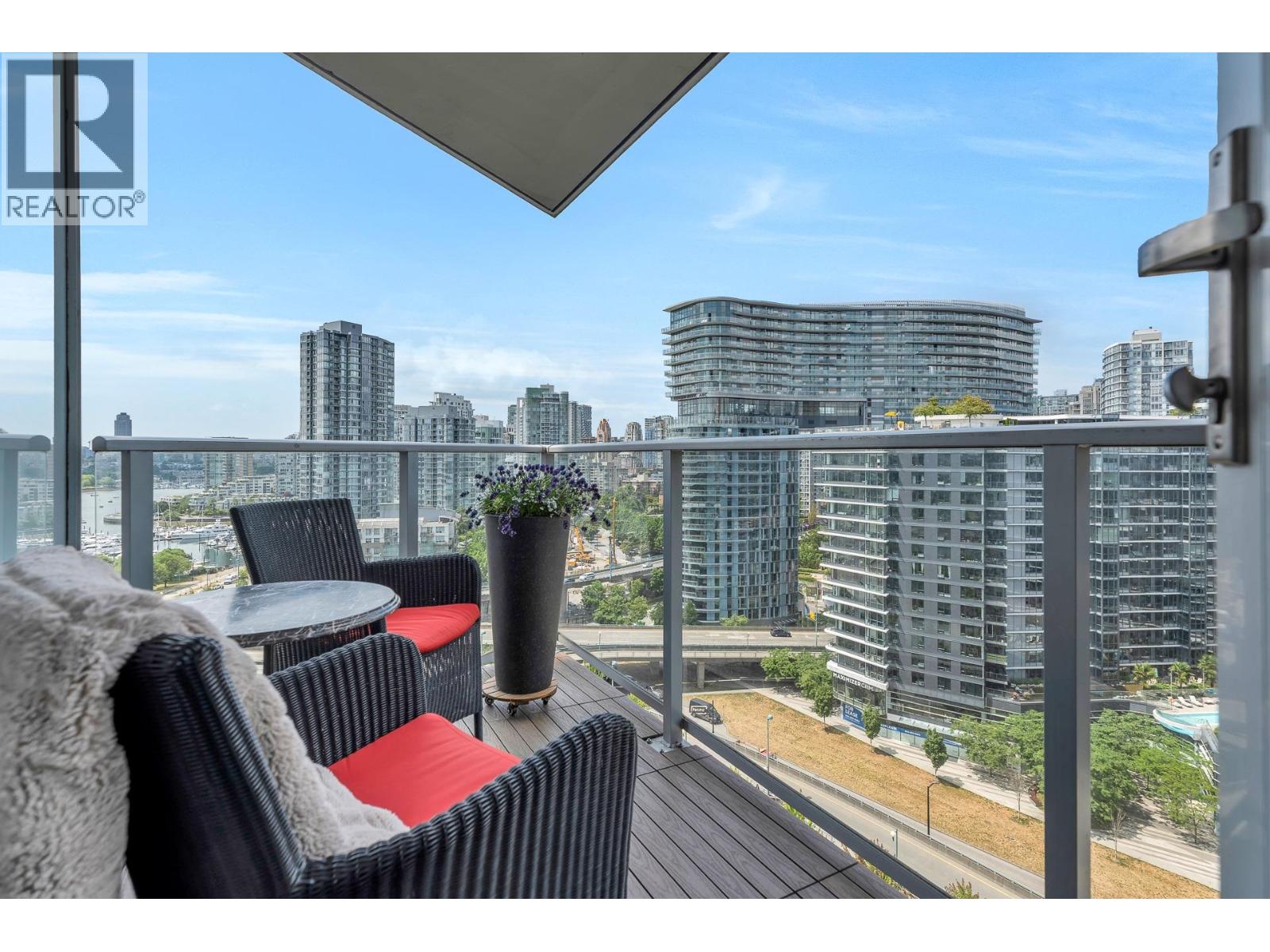 2007 918 Cooperage Way, Vancouver, British Columbia  V6B 0A7 - Photo 18 - R3044085