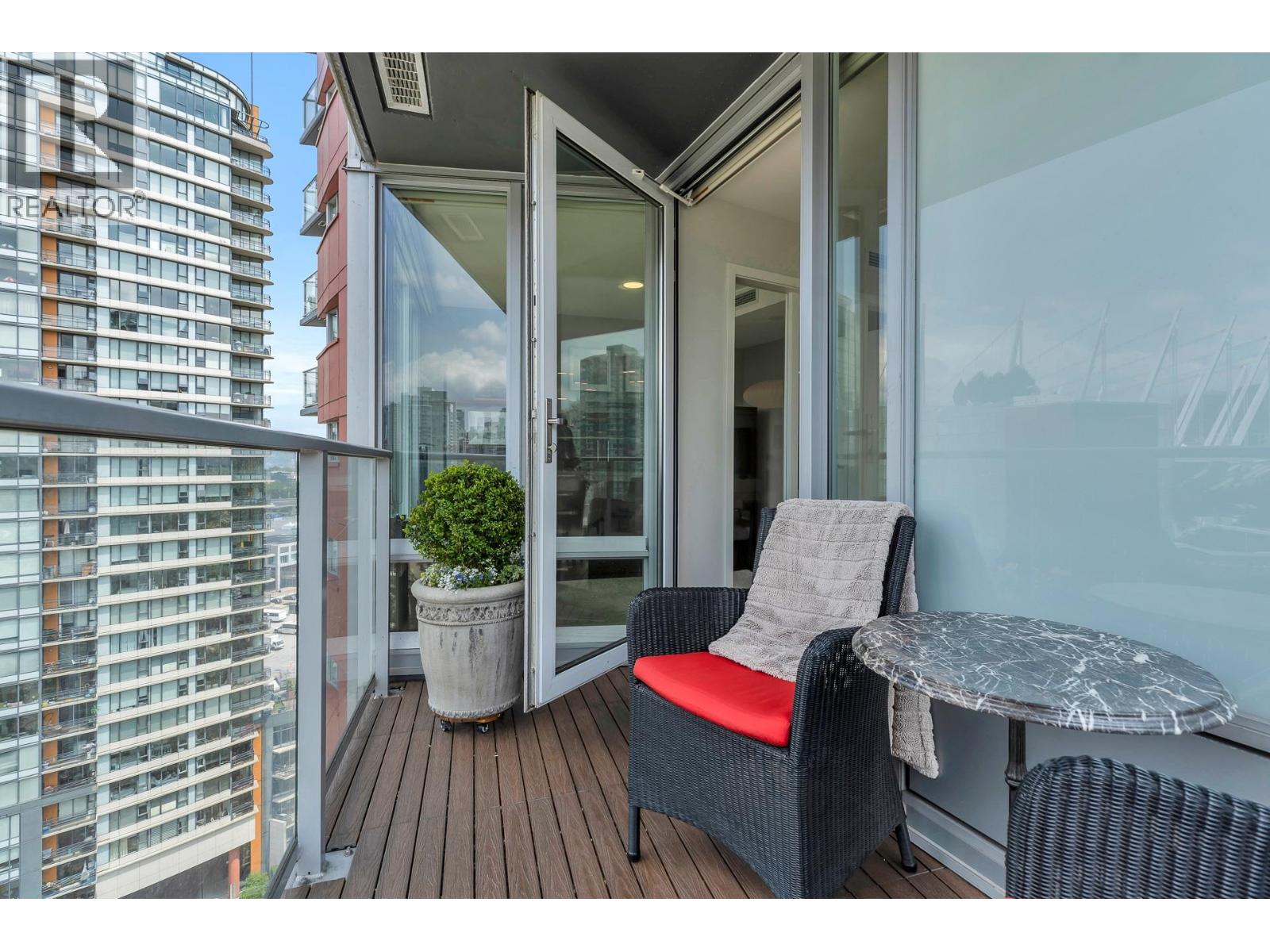 2007 918 Cooperage Way, Vancouver, British Columbia  V6B 0A7 - Photo 20 - R3044085
