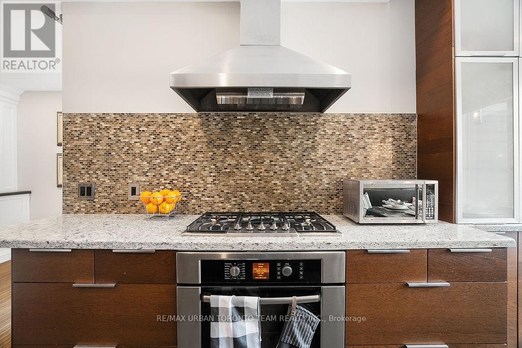 9 Sword Street, Toronto, Ontario  M5A 3N3 - Photo 15 - C12383630