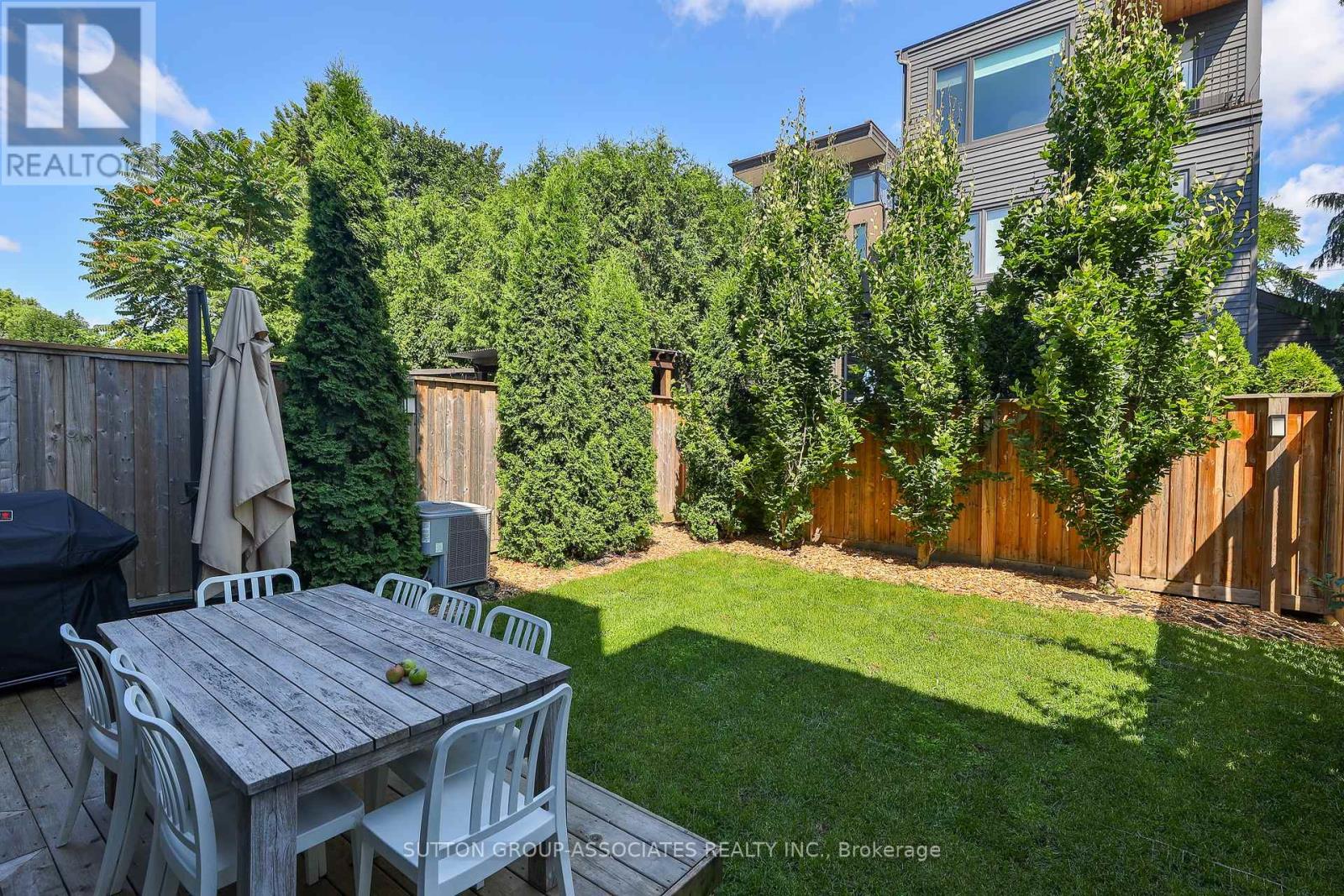 22 Mitchell Avenue, Toronto (Niagara), Ontario  M6J 1B9 - Photo 13 - C12383737