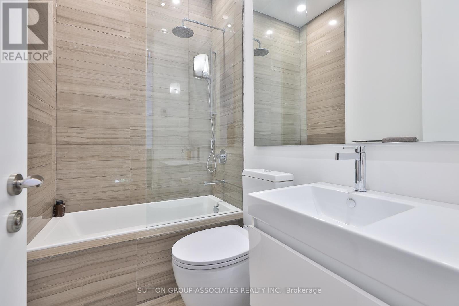 22 Mitchell Avenue, Toronto (Niagara), Ontario  M6J 1B9 - Photo 30 - C12383737