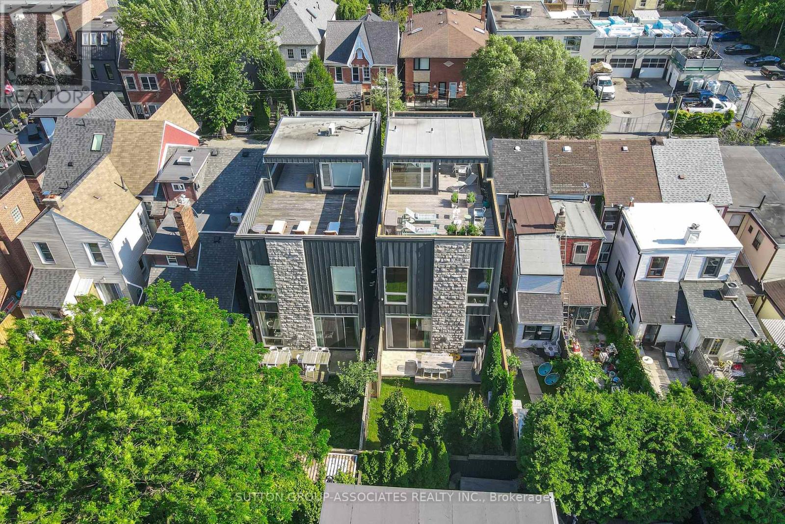 22 Mitchell Avenue, Toronto (Niagara), Ontario  M6J 1B9 - Photo 46 - C12383737