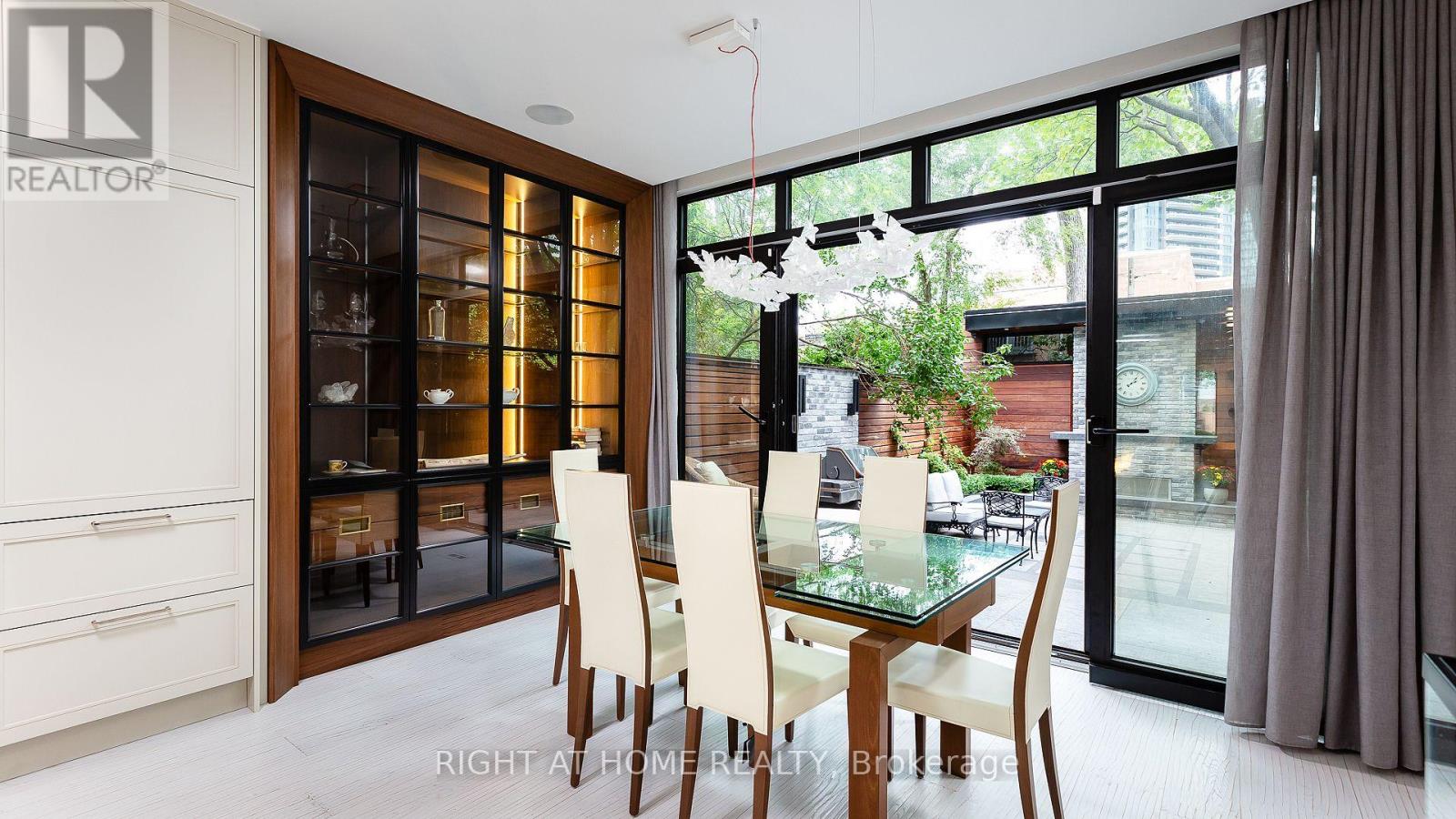 53 Hazelton Avenue, Toronto, Ontario  M5R 2E3 - Photo 20 - C12383770