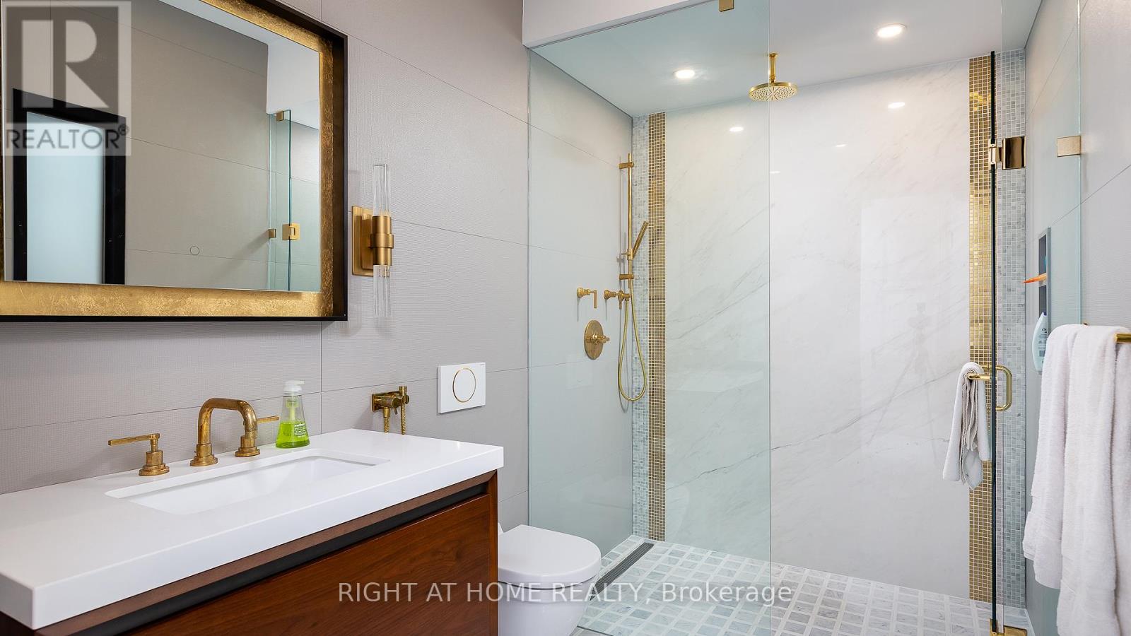 53 Hazelton Avenue, Toronto, Ontario  M5R 2E3 - Photo 33 - C12383770
