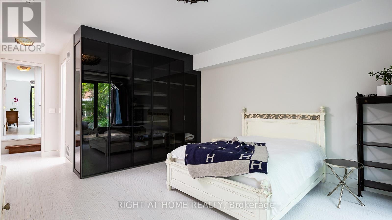 53 Hazelton Avenue, Toronto, Ontario  M5R 2E3 - Photo 35 - C12383770