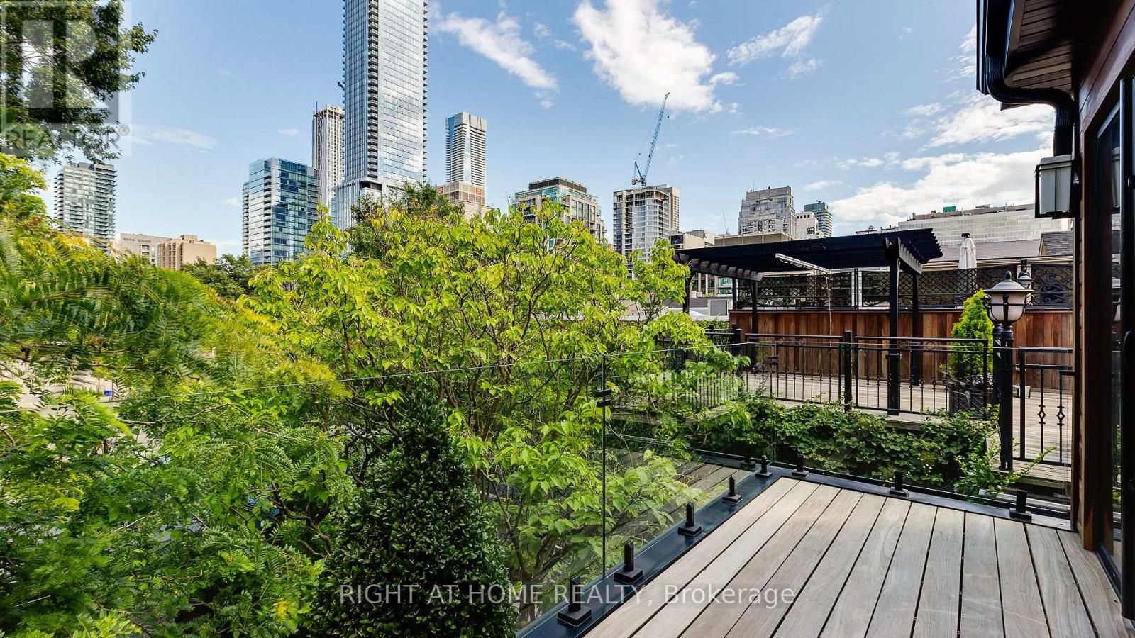 53 Hazelton Avenue, Toronto, Ontario  M5R 2E3 - Photo 43 - C12383770
