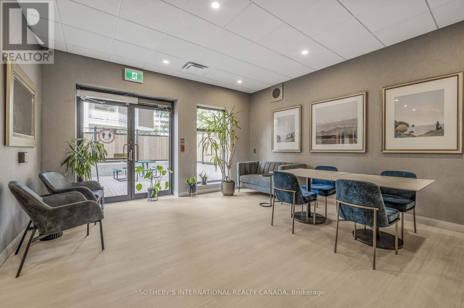 605 - 1 Deer Park Crescent, Toronto (Yonge-St. Clair), Ontario  M4V 3C4 - Photo 23 - C12383809