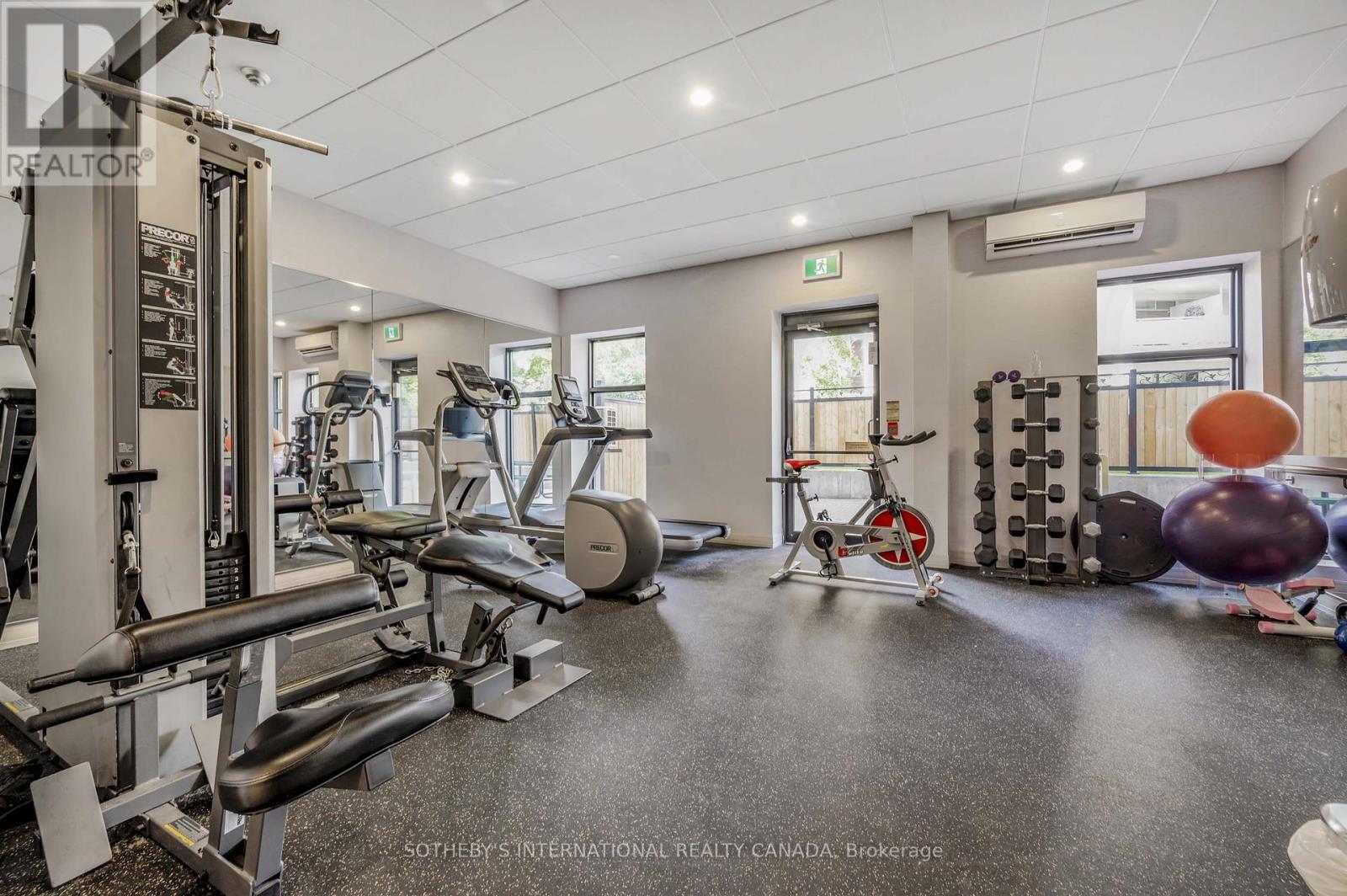 605 - 1 Deer Park Crescent, Toronto (Yonge-St. Clair), Ontario  M4V 3C4 - Photo 24 - C12383809