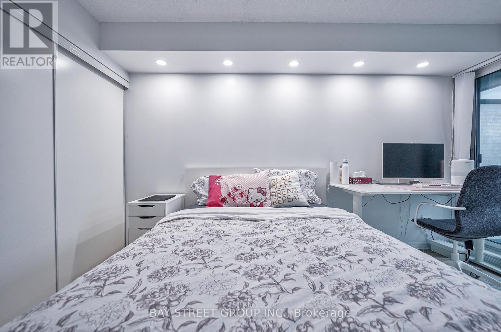 803 - 5500 Yonge Street, Toronto, Ontario  M2N 7L1 - Photo 24 - C12383812