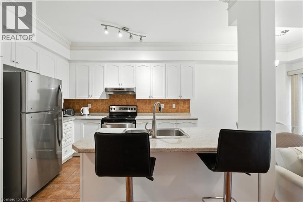 42 Chloe Street, St. Catharines, Ontario  L2P 0A5 - Photo 4 - 40765382