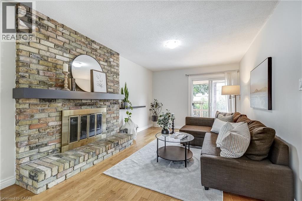 2212 Melissa Crescent, Burlington, Ontario  L7P 4J7 - Photo 8 - 40766423
