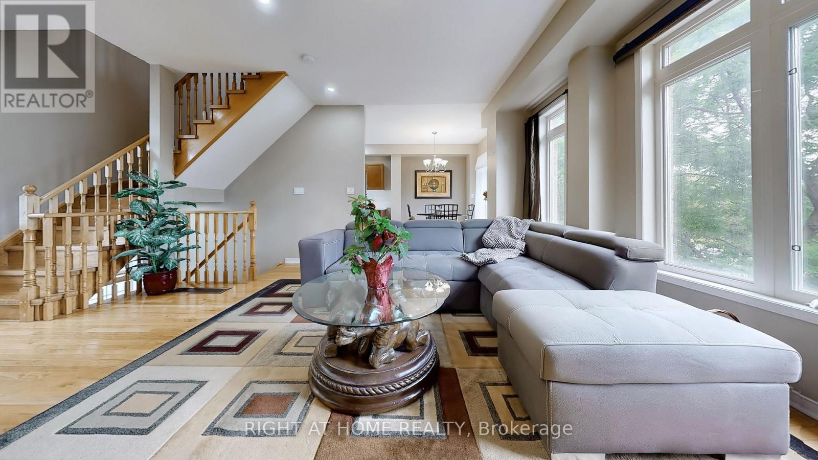 Property at 58 STAGECOACH CIRCLE image 4
