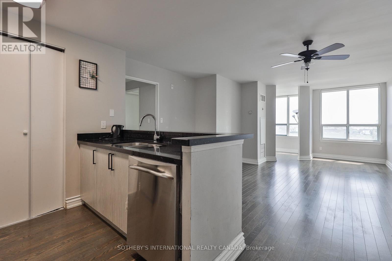 501 - 1625 Pickering Parkway, Pickering, Ontario  L1V 6Z6 - Photo 2 - E12383654