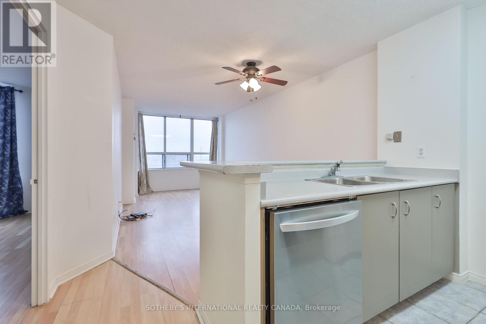 709 - 1625 Pickering Parkway, Pickering, Ontario  L1V 6Z6 - Photo 6 - E12383723