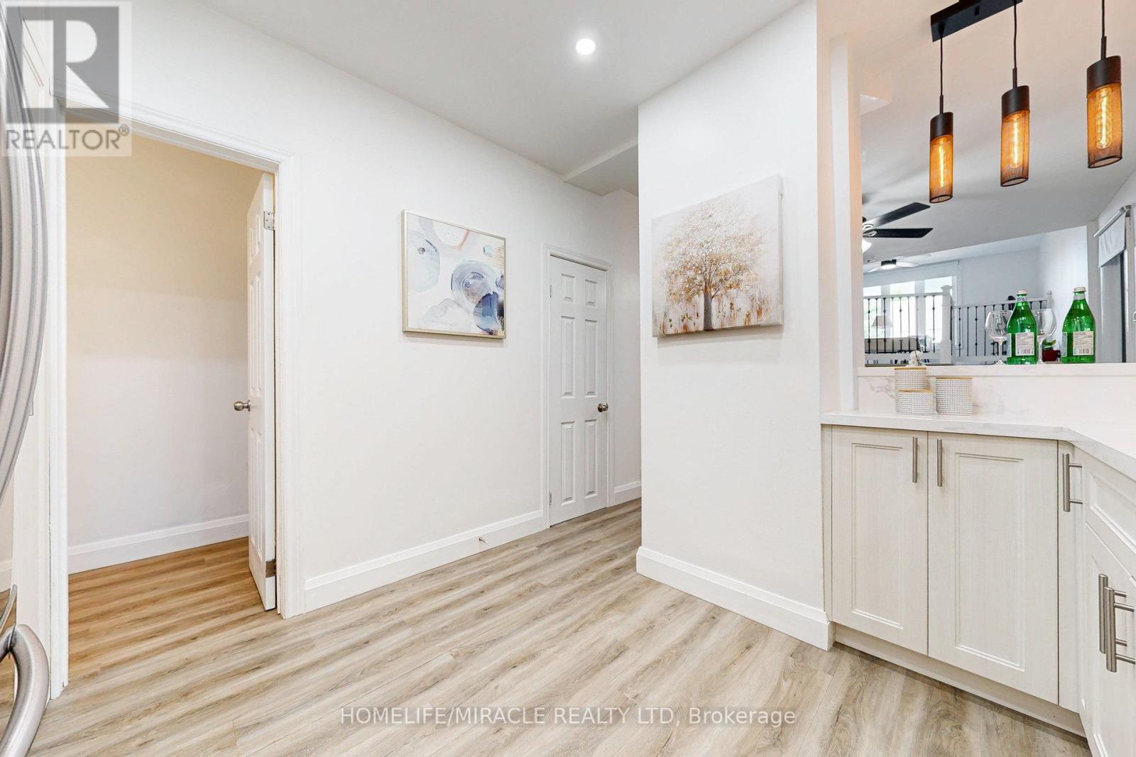 590 Jones Avenue Avenue, Toronto (Blake-Jones), Ontario  M4J 3H3 - Photo 13 - E12383796