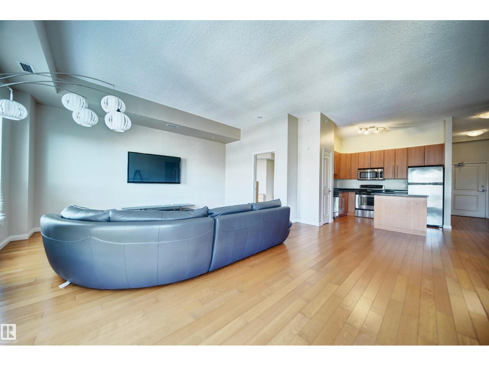 #1206 9819 104 St Nw, Edmonton, Alberta  T5K 0Y8 - Photo 5 - E4456292