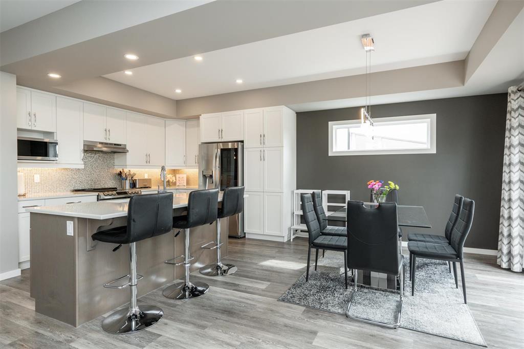 319 Tanager Trail, Winnipeg, Manitoba  R3X 0P9 - Photo 2 - 202522271