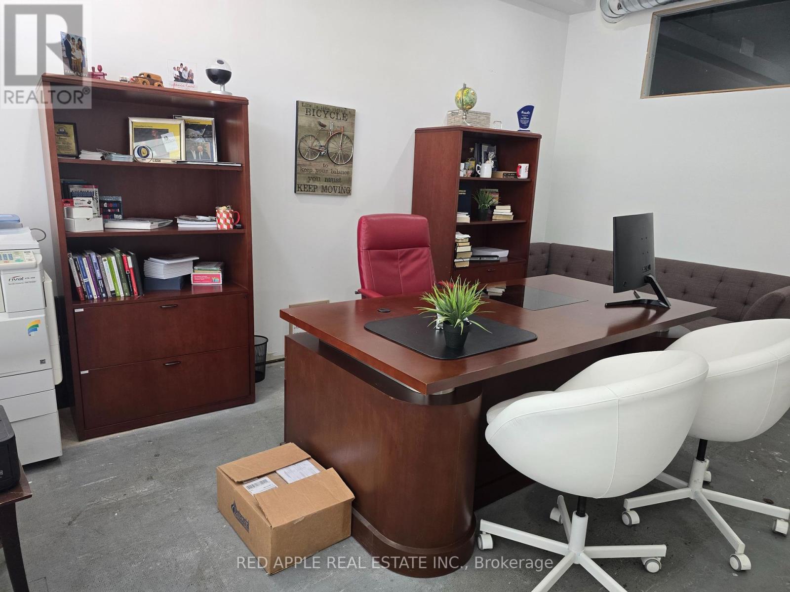 5 Holland Street W, Bradford West Gwillimbury (Bradford), Ontario  L3Z 2A8 - Photo 1 - N12383629