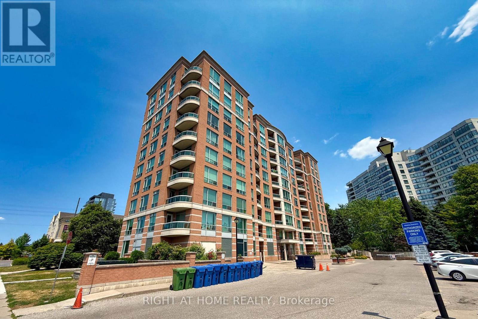 510 - 745 New Westminster Drive, Vaughan (Brownridge), Ontario  L4J 8J9 - Photo 31 - N12383657