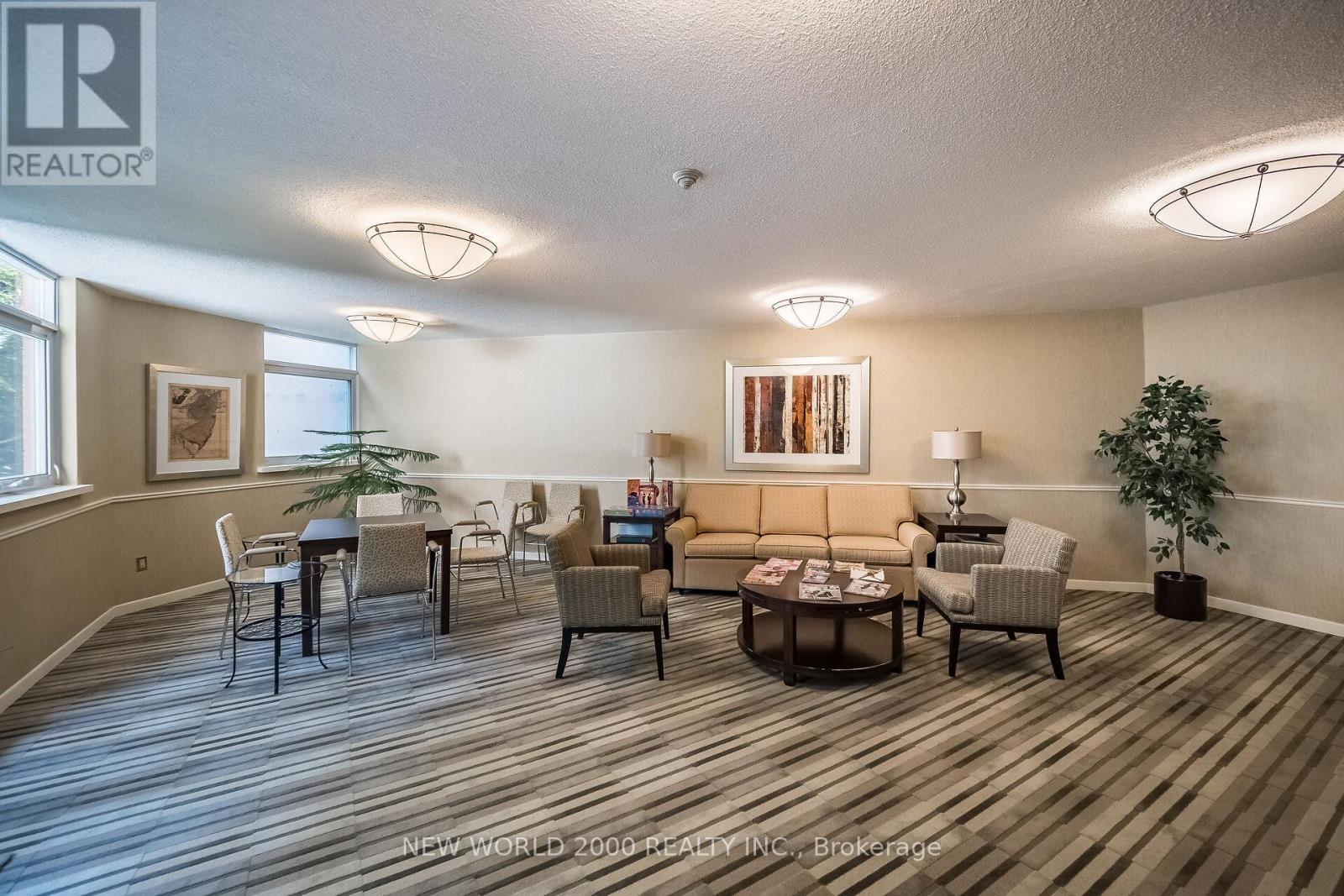 410 - 7811 Yonge Street, Markham, Ontario  L3T 4S3 - Photo 33 - N12383673