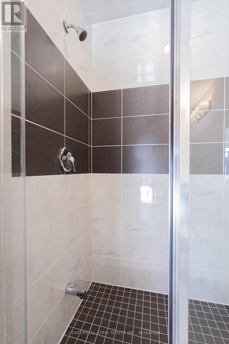 42 Ingersoll Lane, Richmond Hill, Ontario  L4E 1G9 - Photo 14 - N12383749