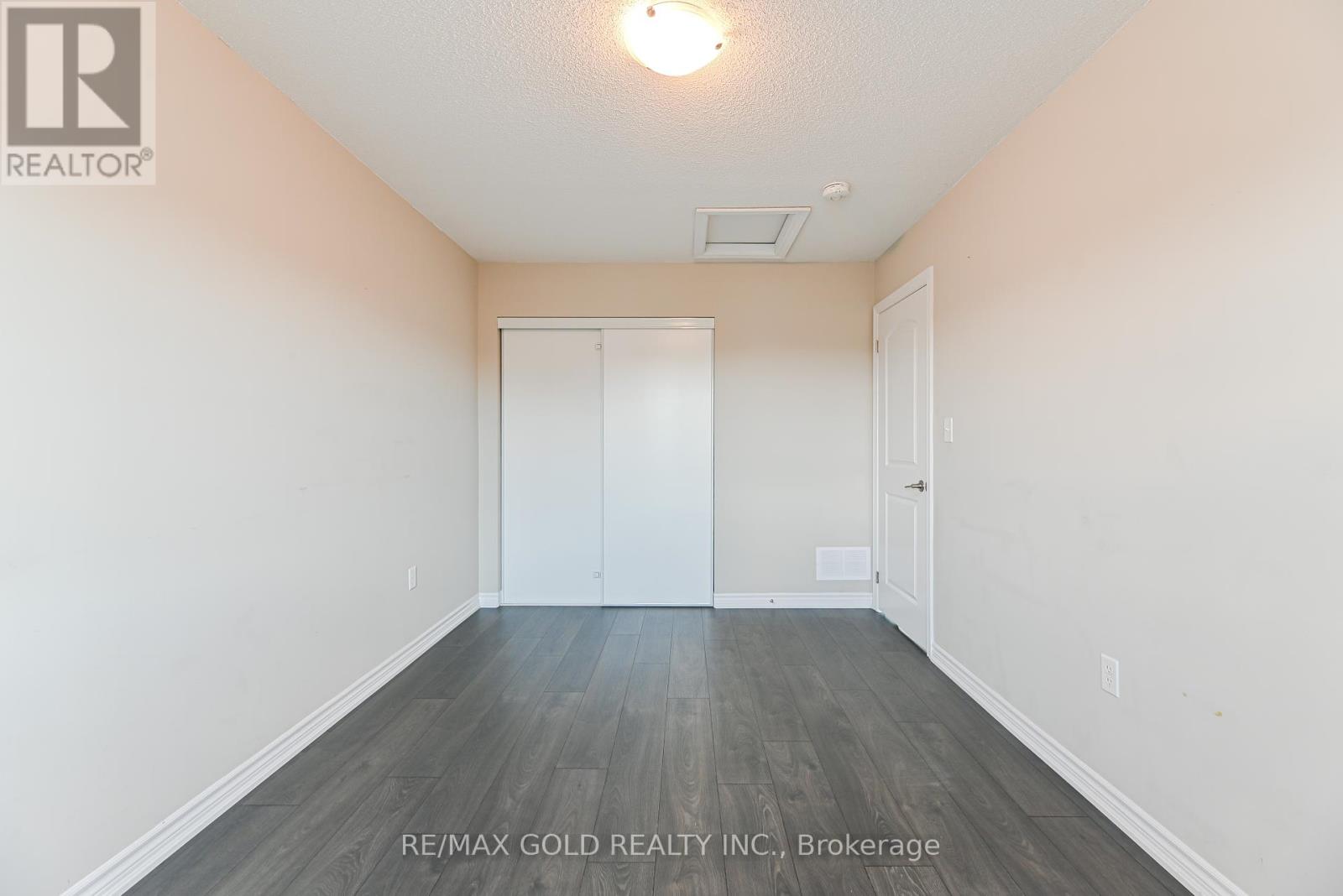 72 Brown Bear Street, Barrie, Ontario  L9J 0H8 - Photo 31 - S12383744