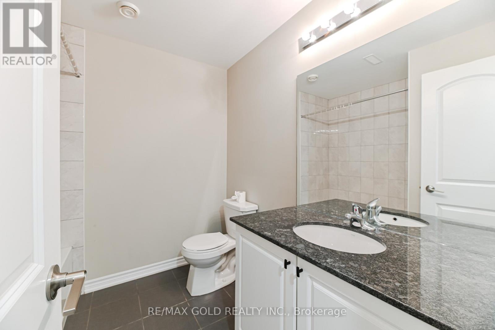 72 Brown Bear Street, Barrie, Ontario  L9J 0H8 - Photo 44 - S12383744