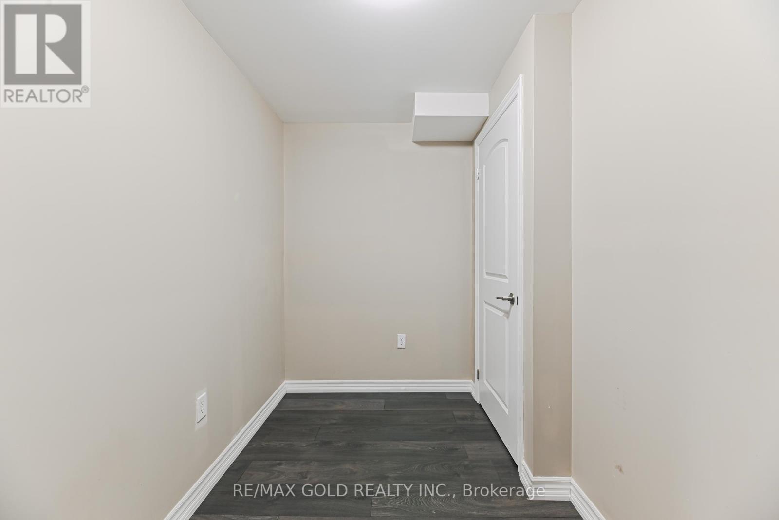 72 Brown Bear Street, Barrie, Ontario  L9J 0H8 - Photo 46 - S12383744