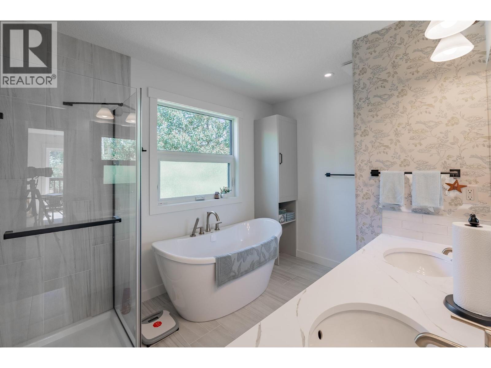 4725 Copper Crescent, Windermere, British Columbia  V0B 2L2 - Photo 40 - 10358161