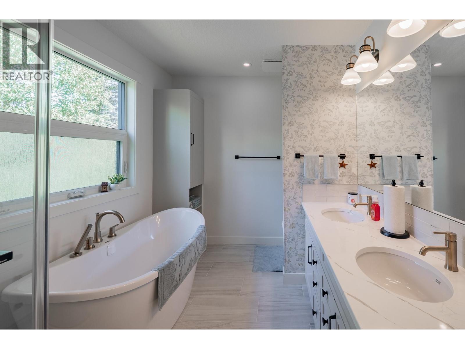 4725 Copper Crescent, Windermere, British Columbia  V0B 2L2 - Photo 41 - 10358161